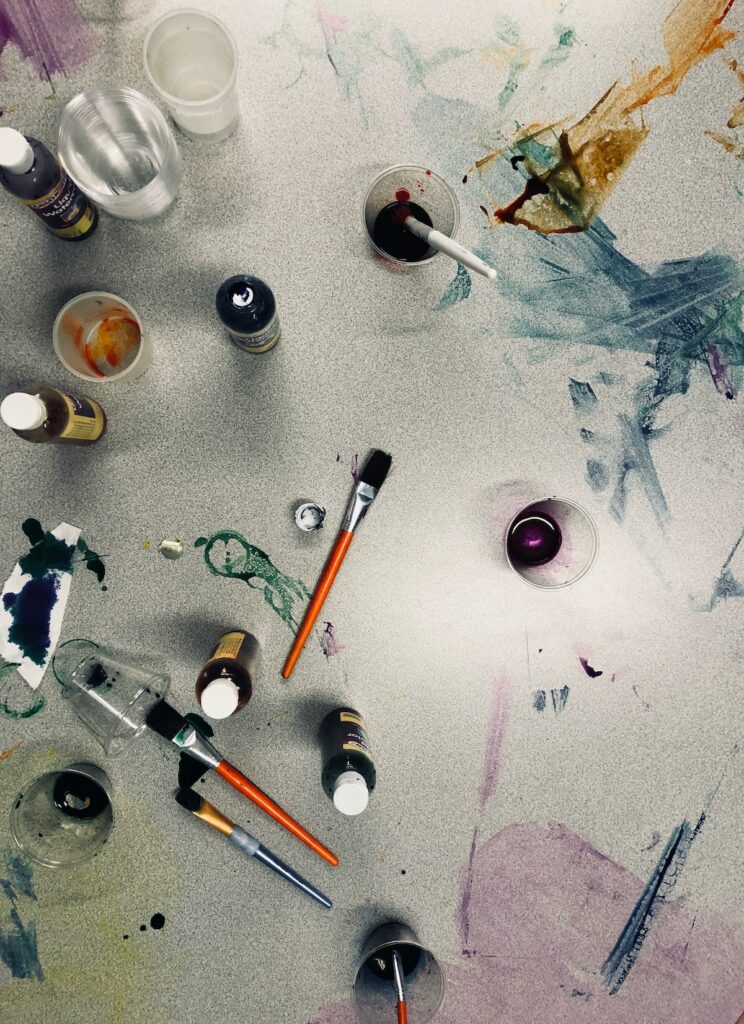 Painting and dyeing materials with paintbrushes